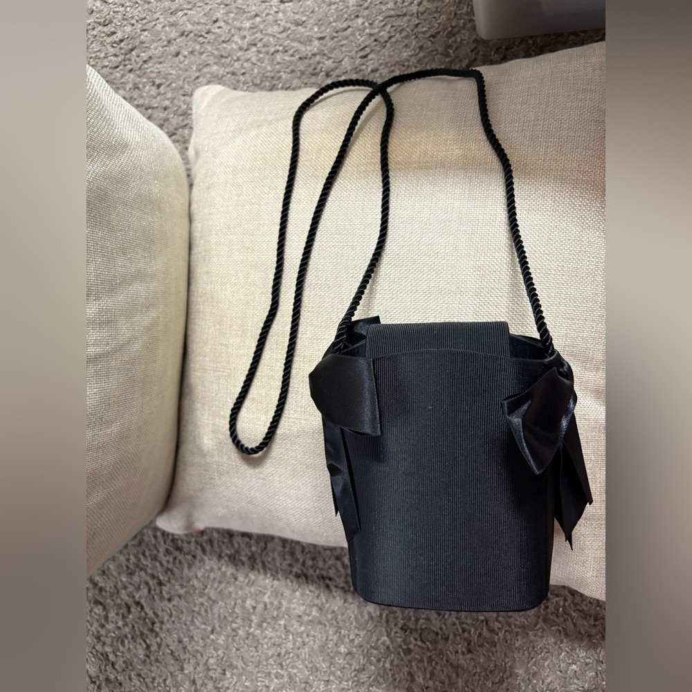 Evening Little Black Purse with Satin Bows and shoulder strap NEW without Tag